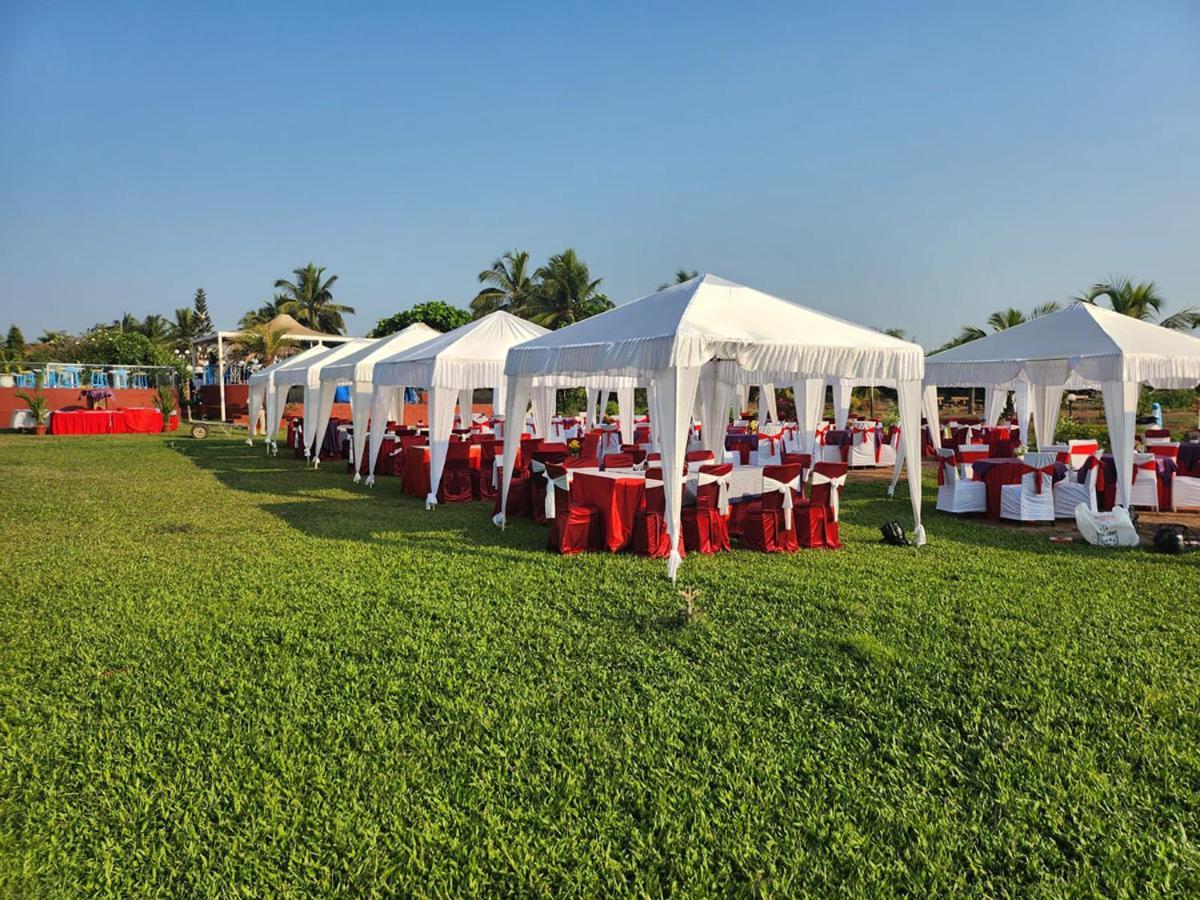 Paradise Village Resort 3*