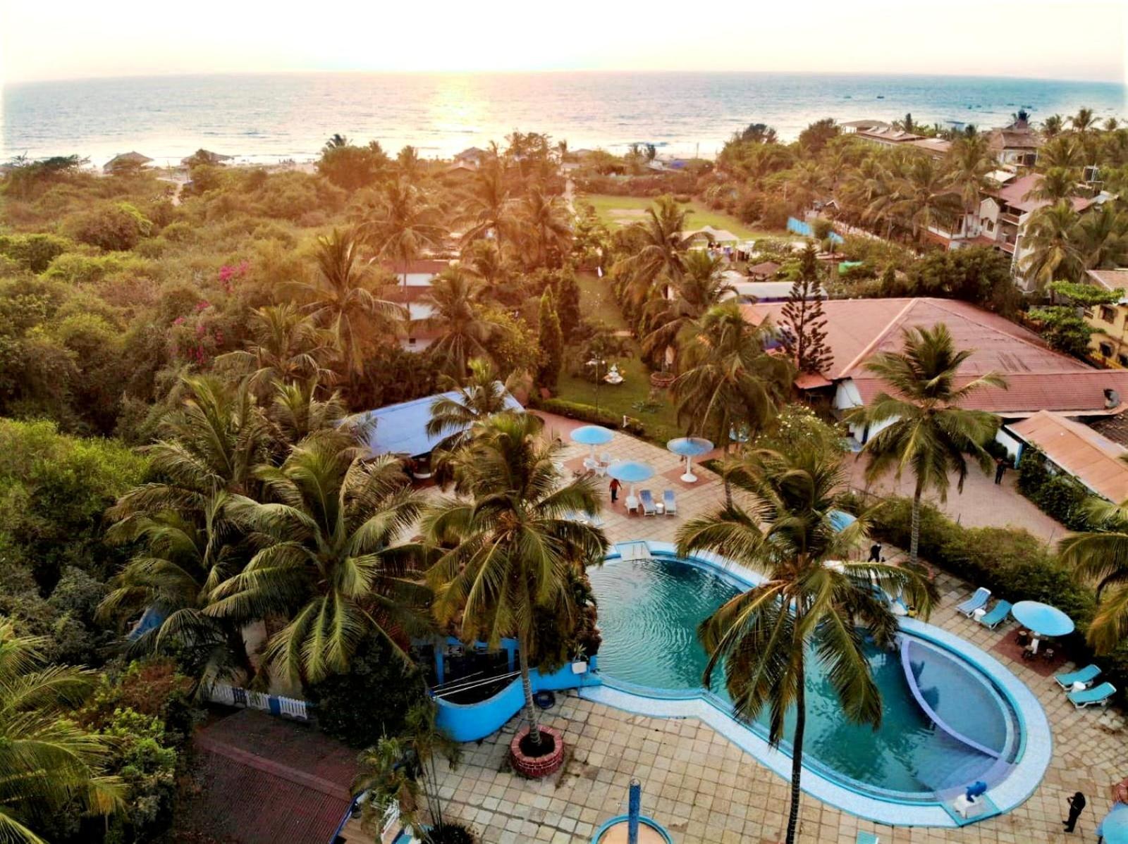 Resort Paradise Village