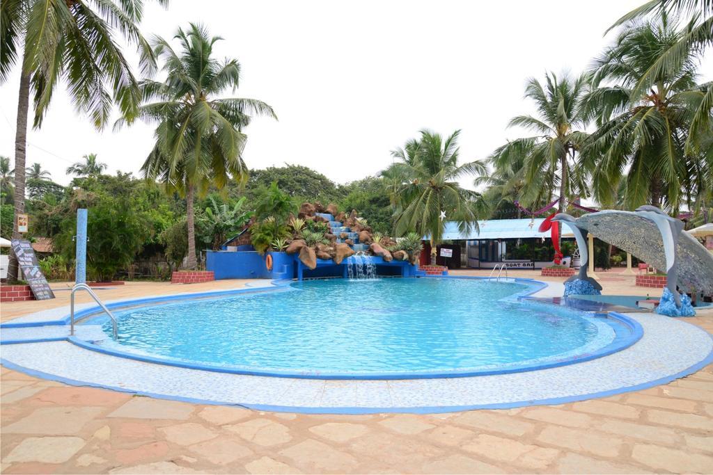 Paradise Village Resort 3*