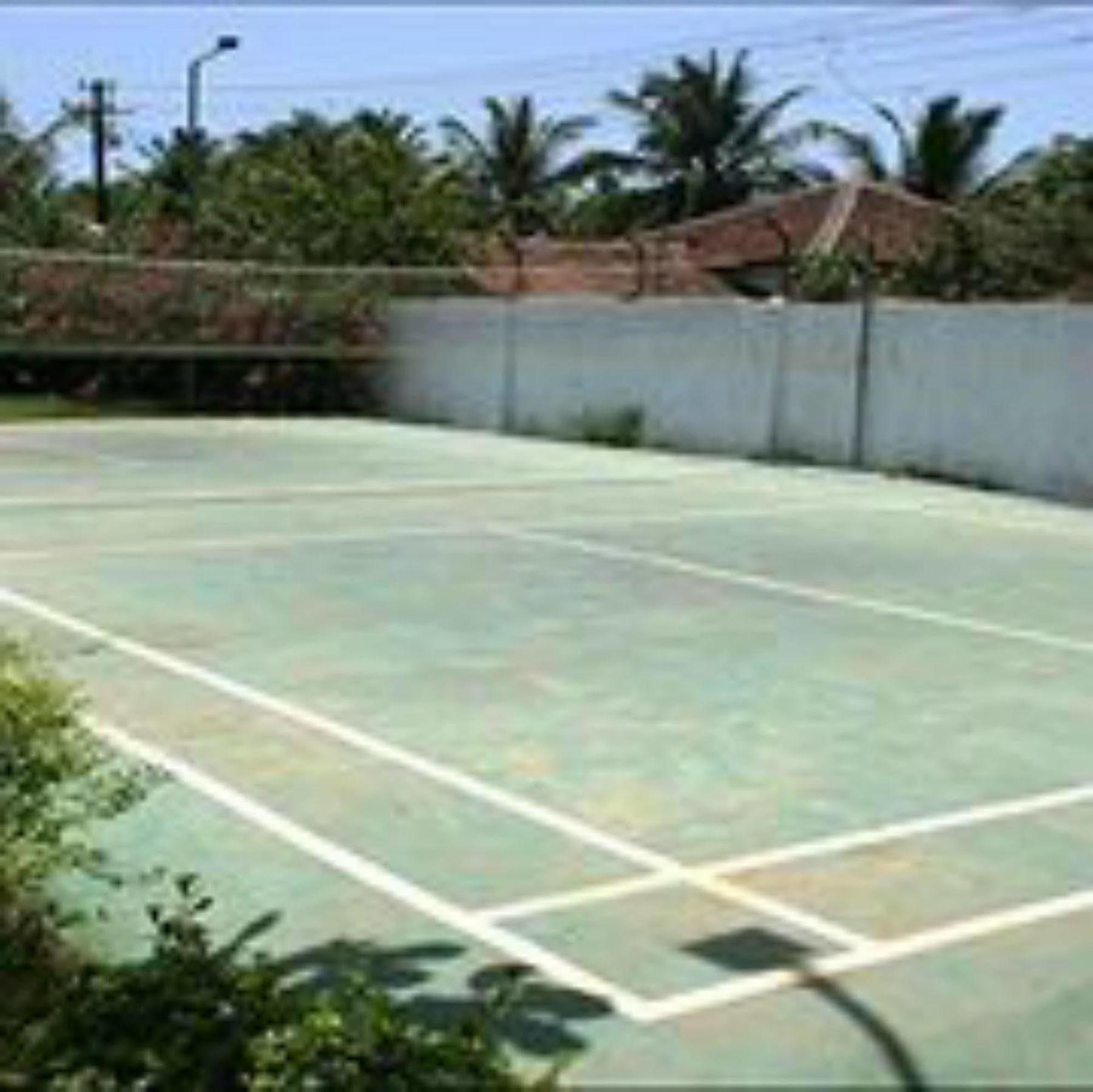 Paradise Village Resort 3*