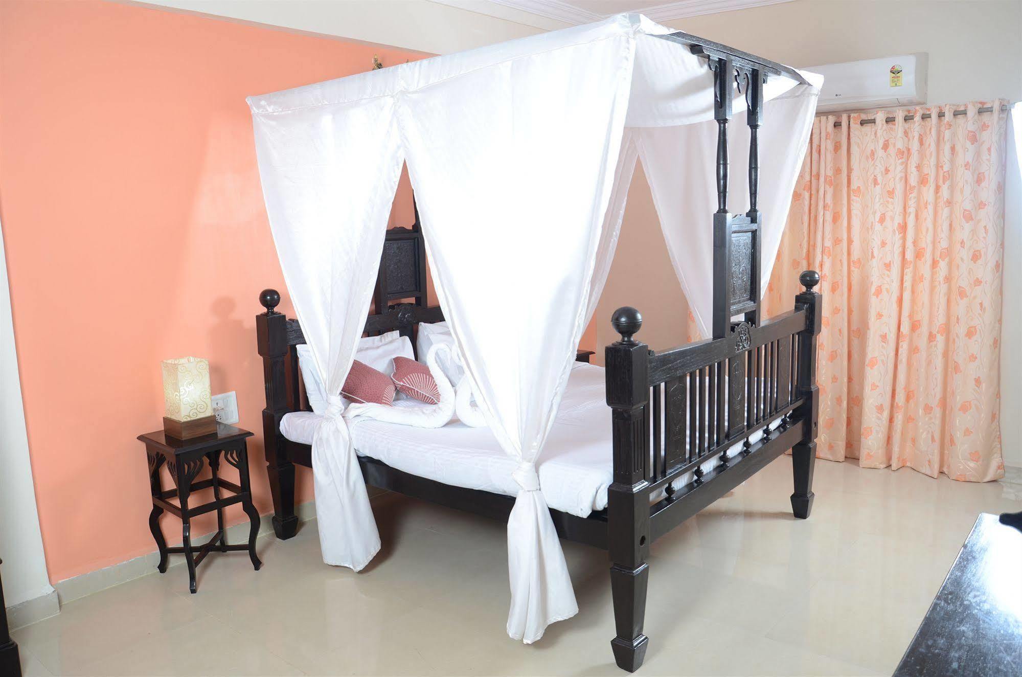 Paradise Village Resort Calangute